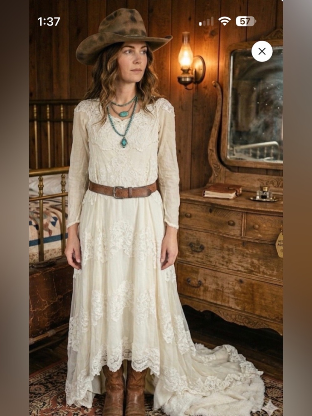 Vintage Bohemian Alfred Angelo Wedding Dress No Size. P2P 18" (small?)